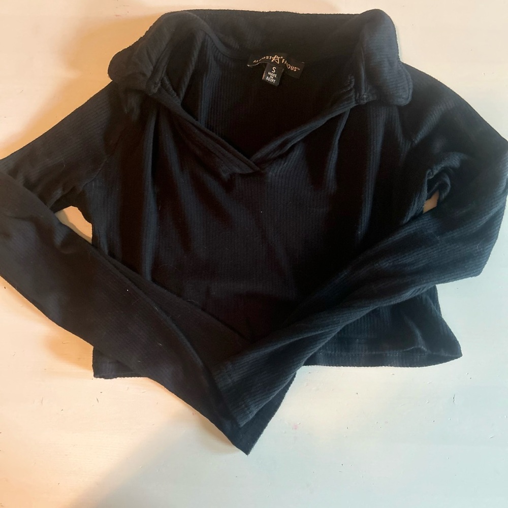 Black Long Sleeve Ribbed Top
